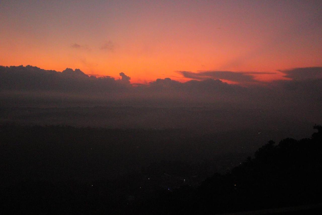 Sky Gate Kandy Buitenkant foto